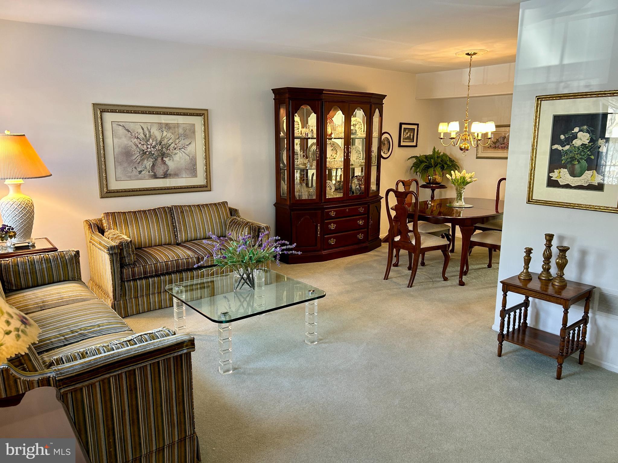 LAFAYETTE HILL - Residential