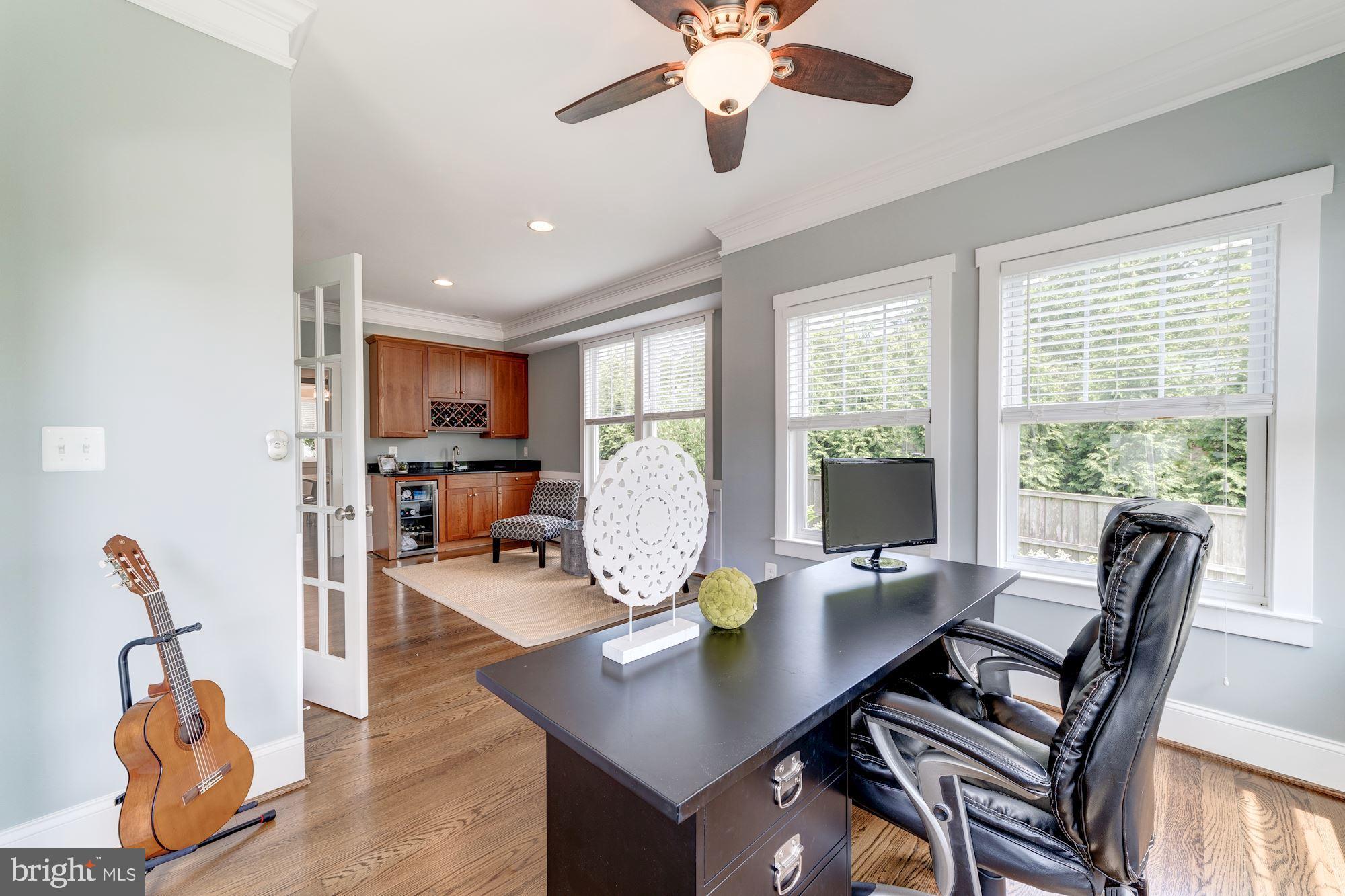 LYON PARK - Residential