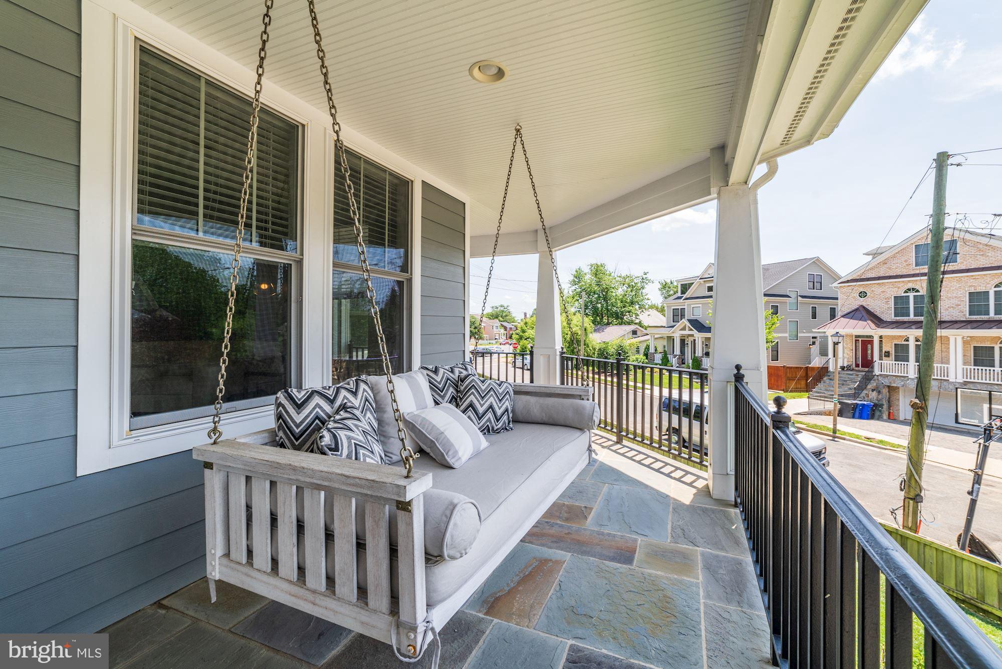 LYON PARK - Residential