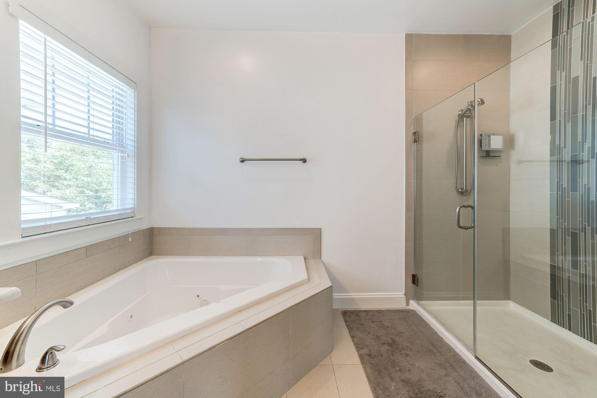 LYON PARK - Residential