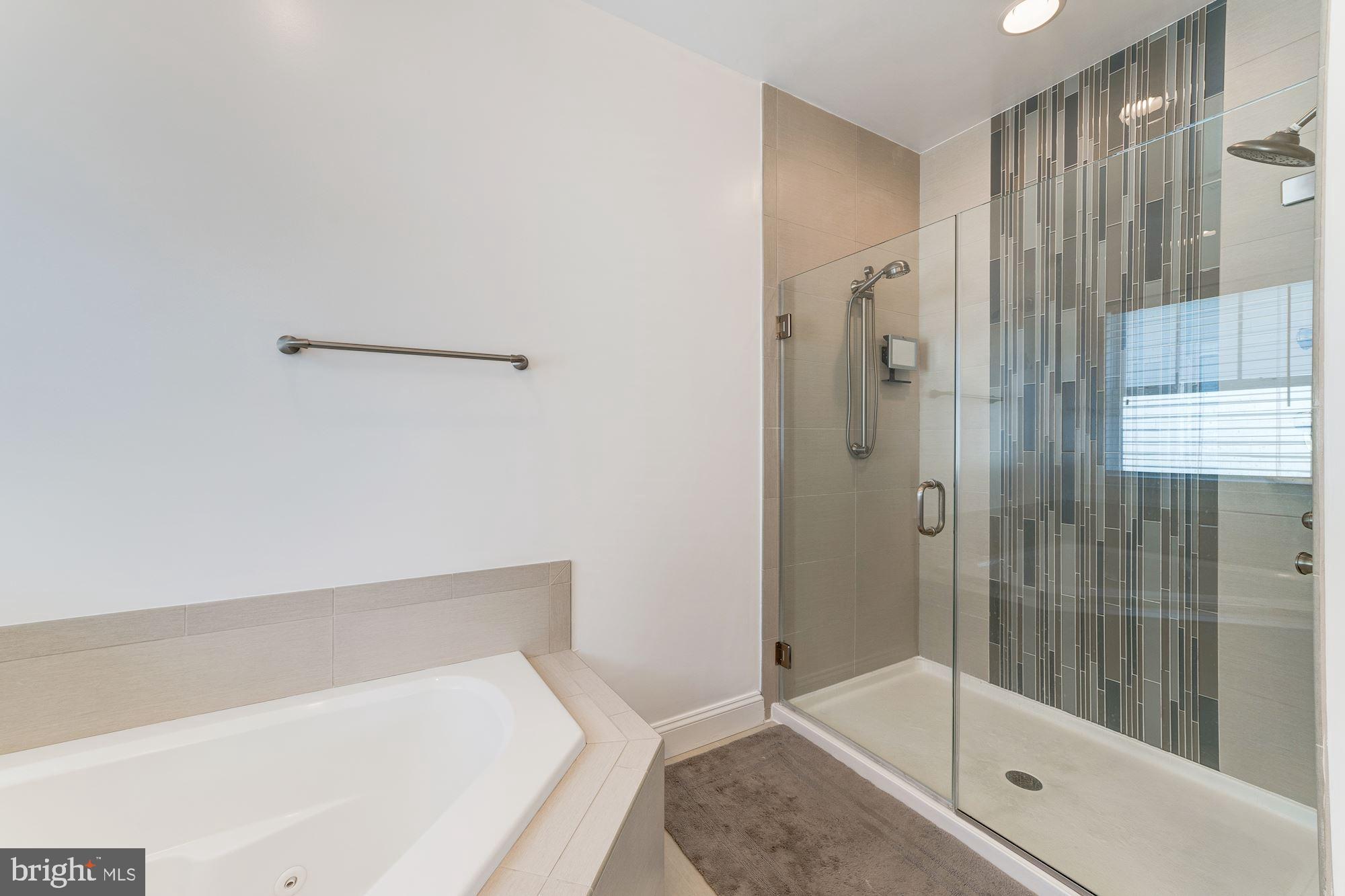 LYON PARK - Residential