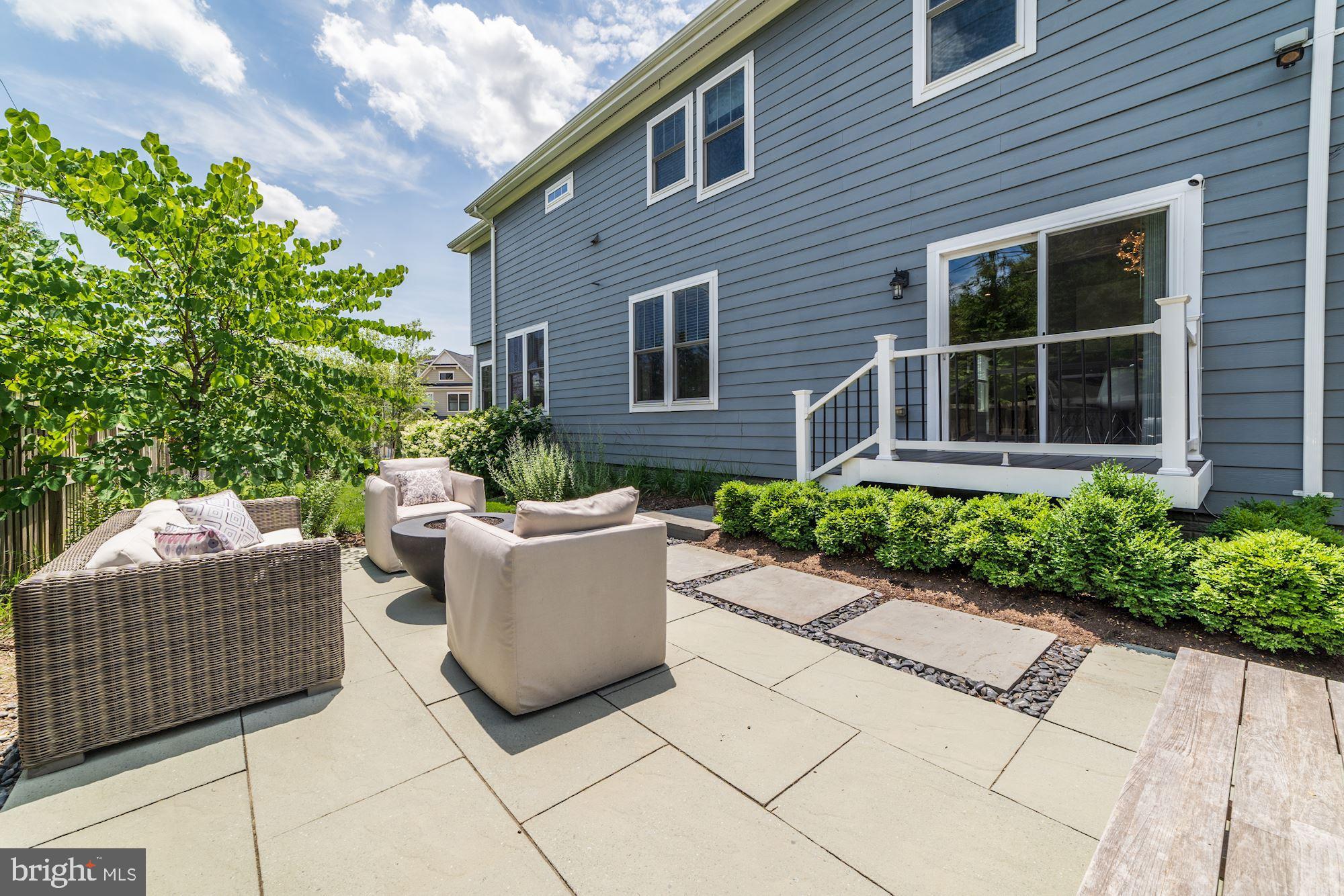 LYON PARK - Residential