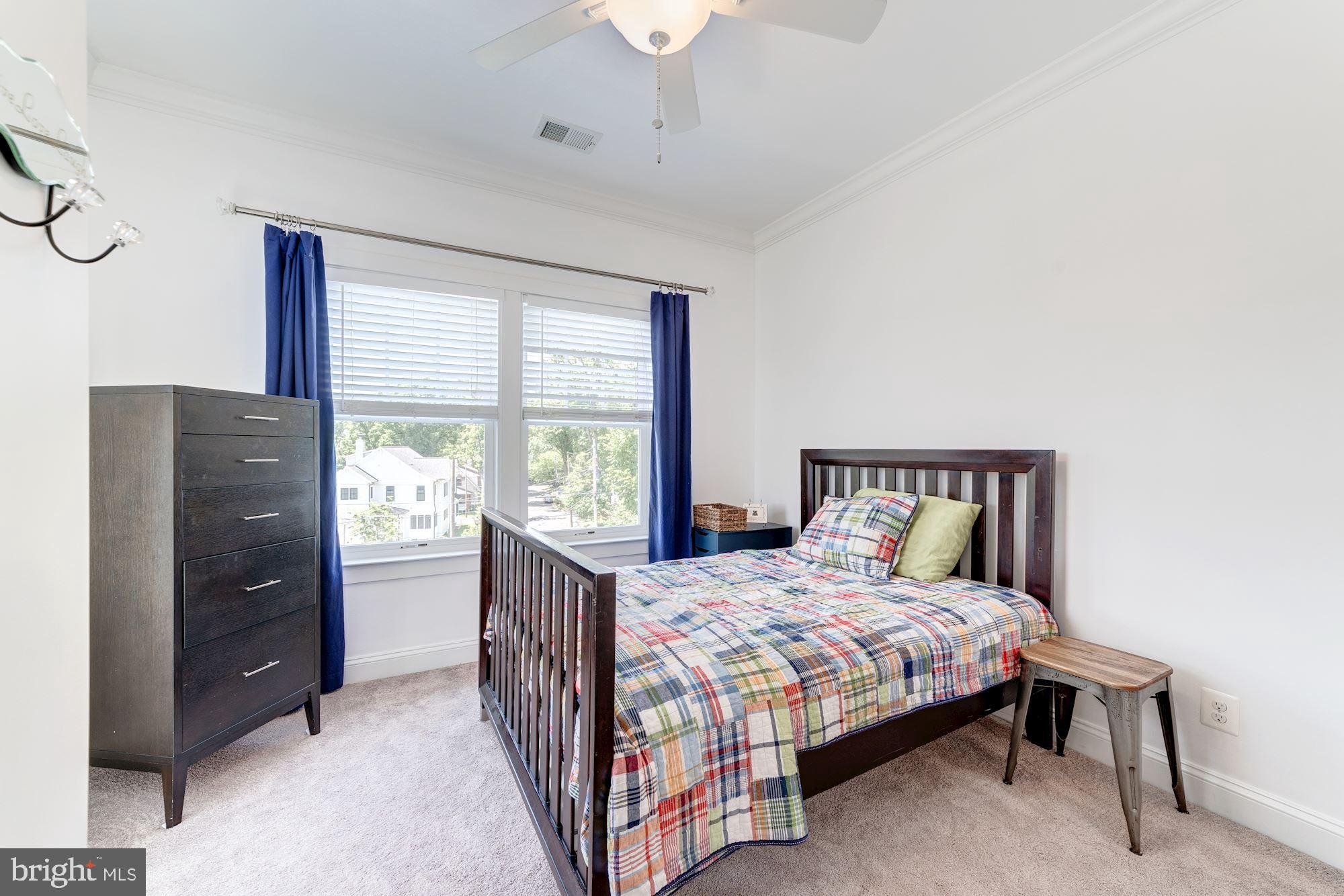 LYON PARK - Residential