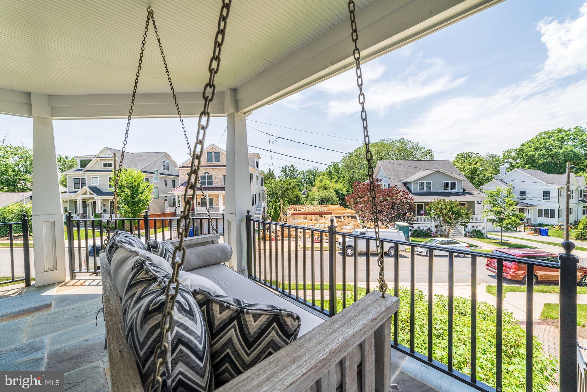 LYON PARK - Residential