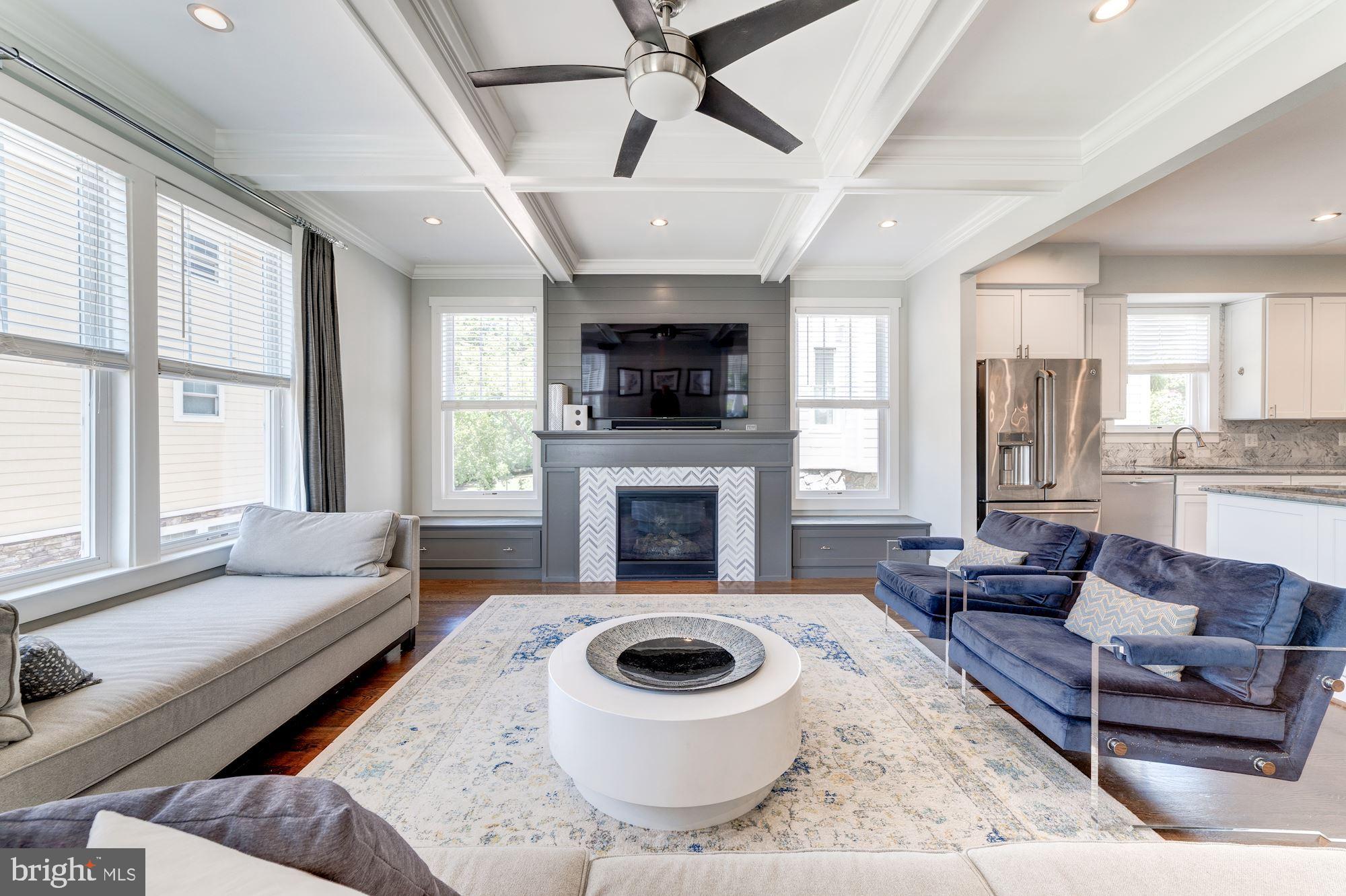 LYON PARK - Residential