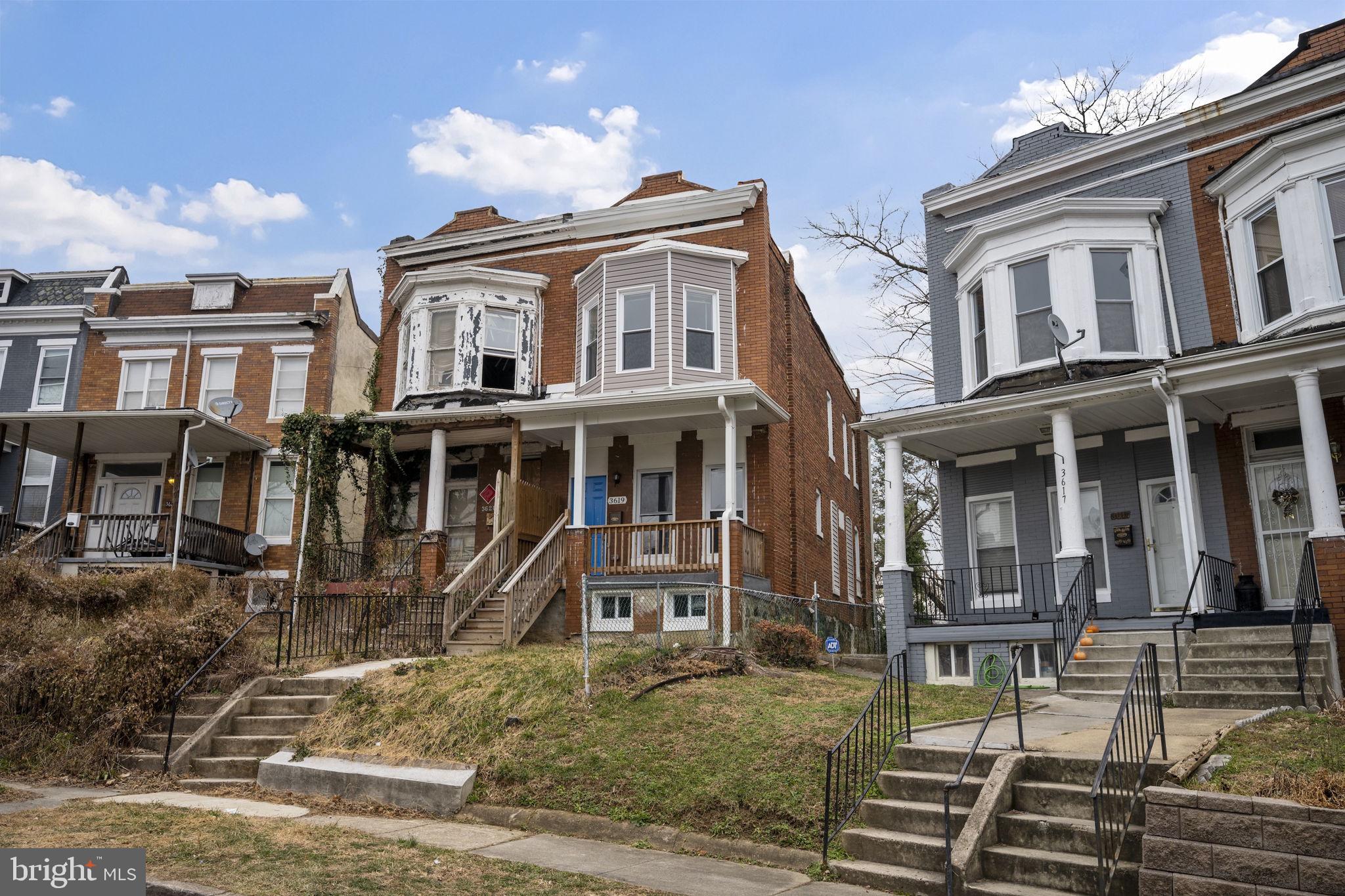 PARK CIRCLE - Residential