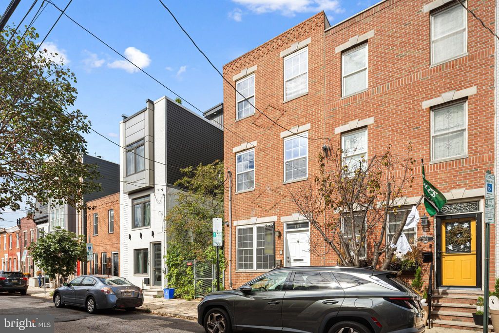 Photo of 2121 Montrose Street, PHILADELPHIA, PA 19146 (MLS # PAPH2547708)