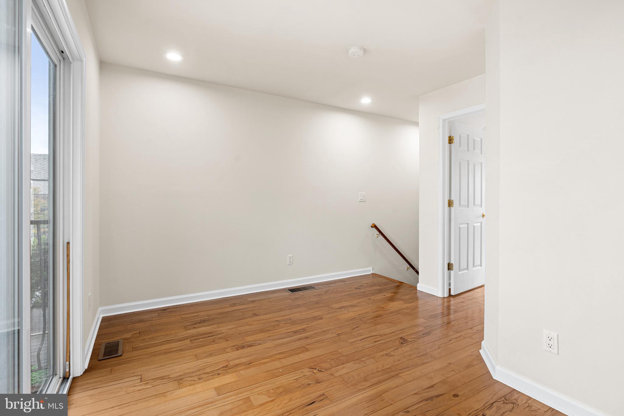 GRADUATE HOSPITAL - Residential