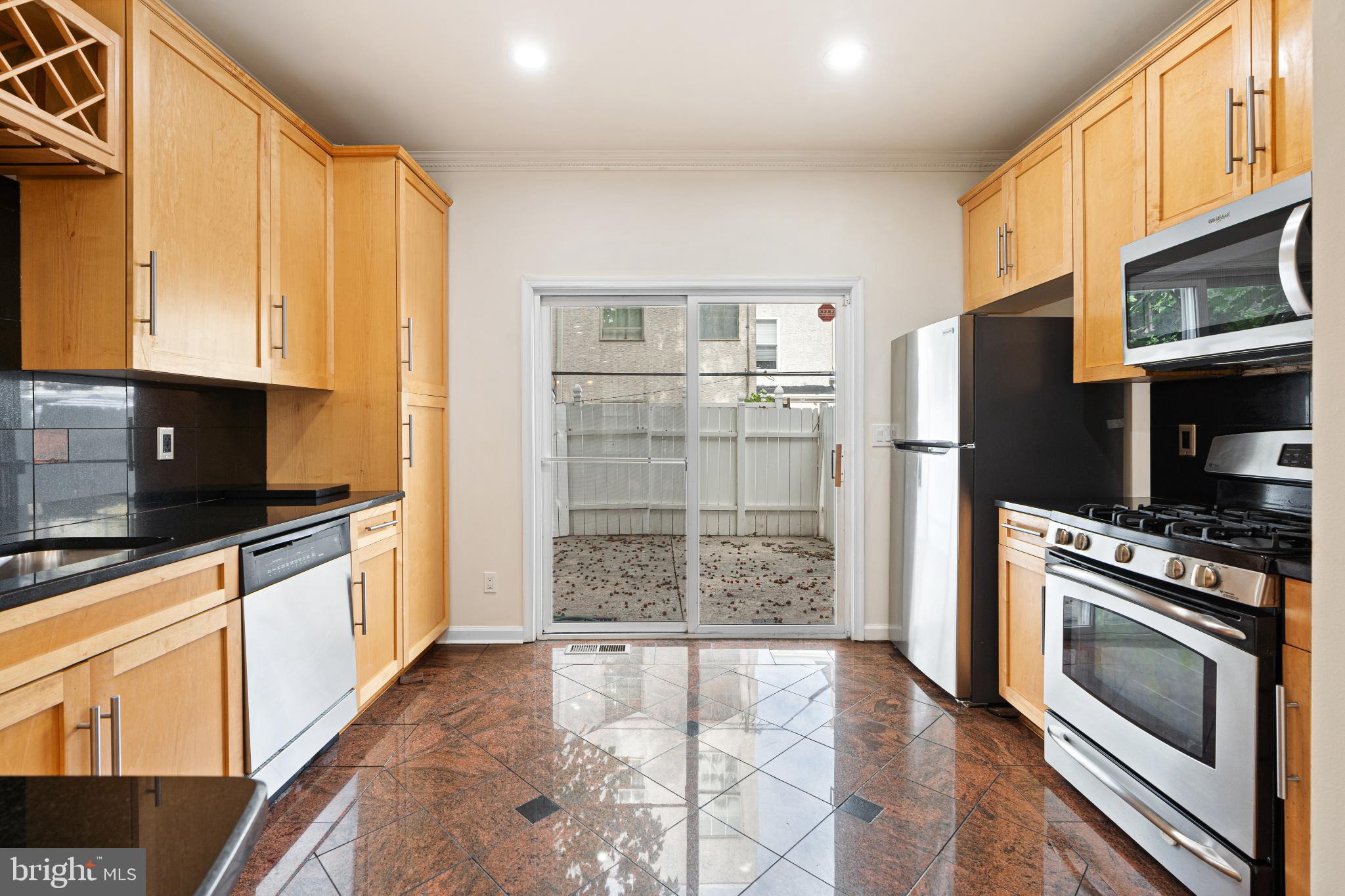 GRADUATE HOSPITAL - Residential