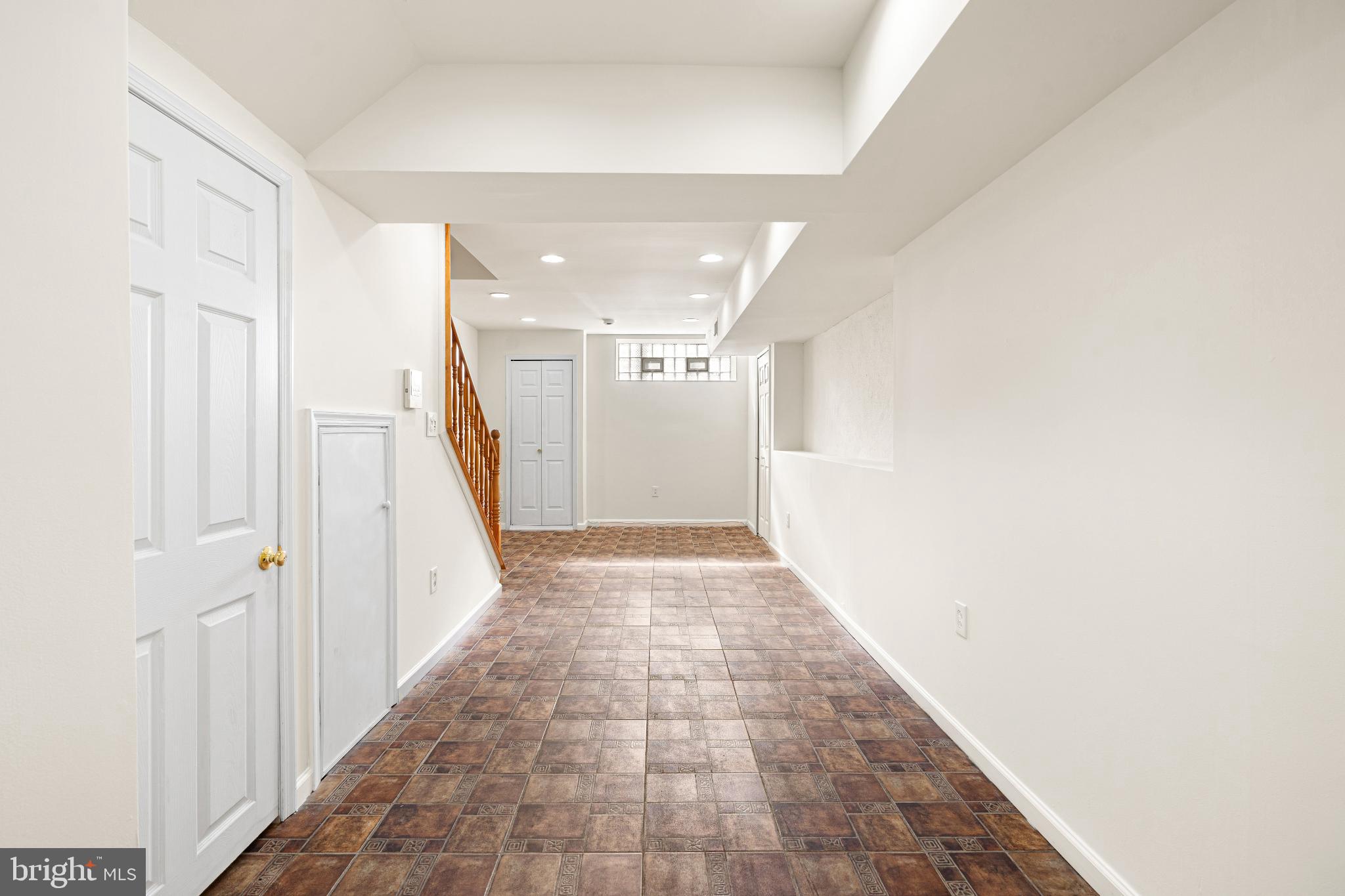 GRADUATE HOSPITAL - Residential