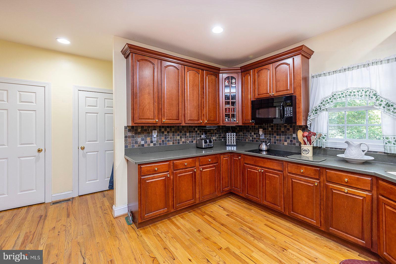 SOVEREIGN VILLAGE - Residential