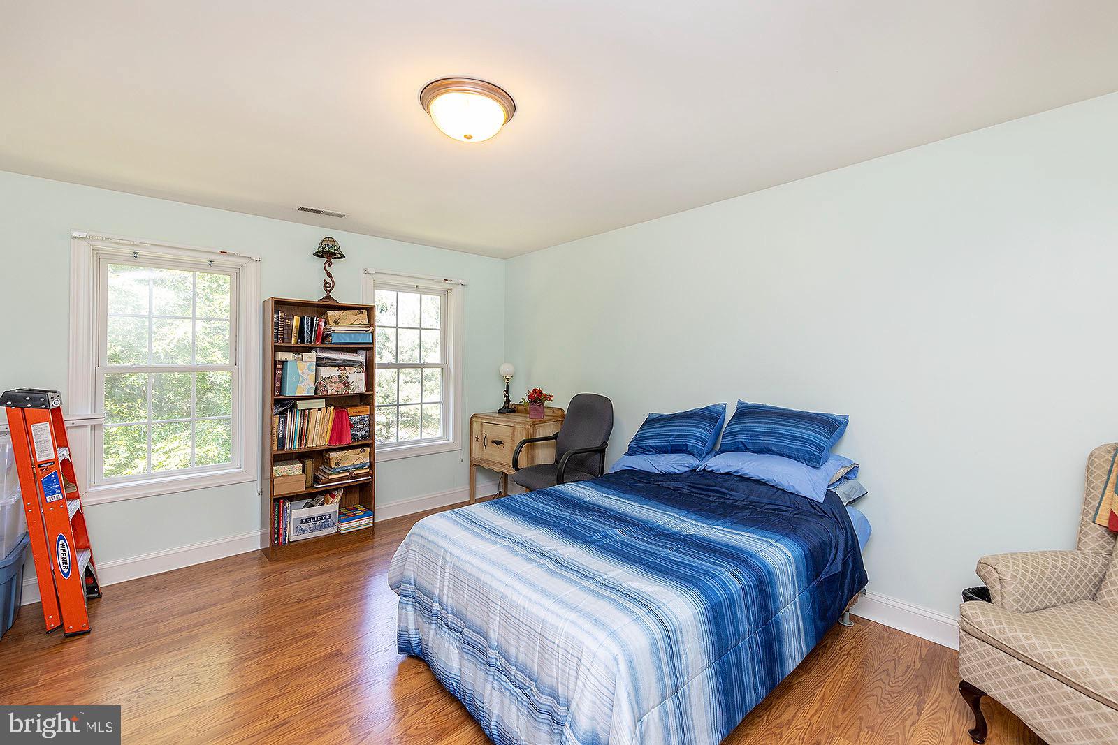 SOVEREIGN VILLAGE - Residential