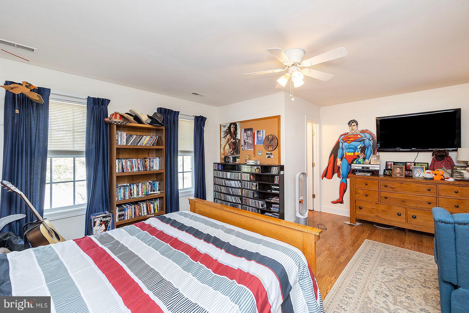 SOVEREIGN VILLAGE - Residential