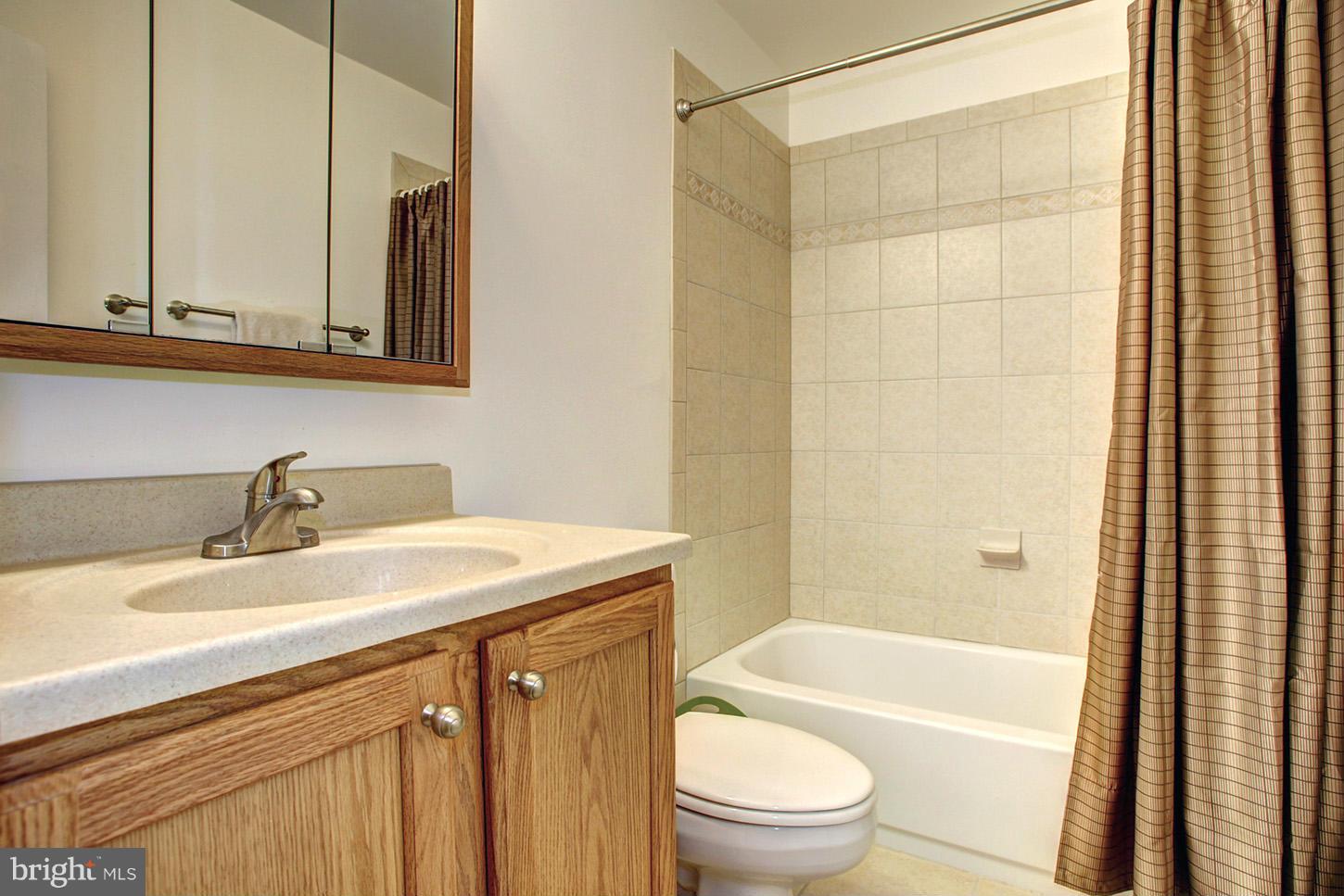 BROOKMEAD - Residential Lease