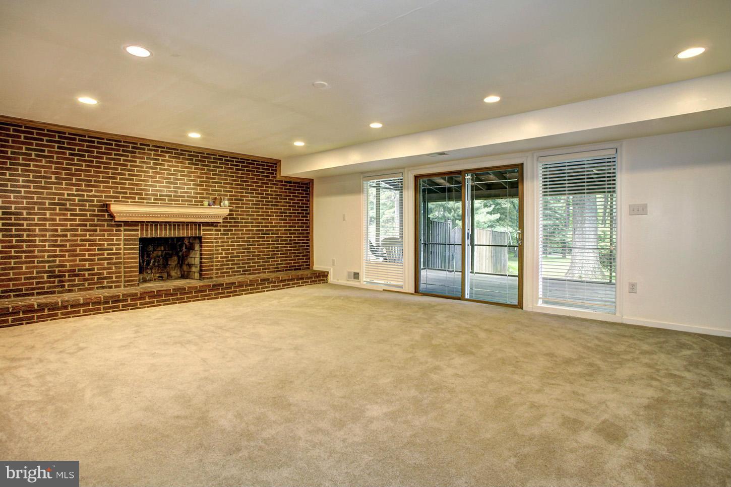 BROOKMEAD - Residential Lease