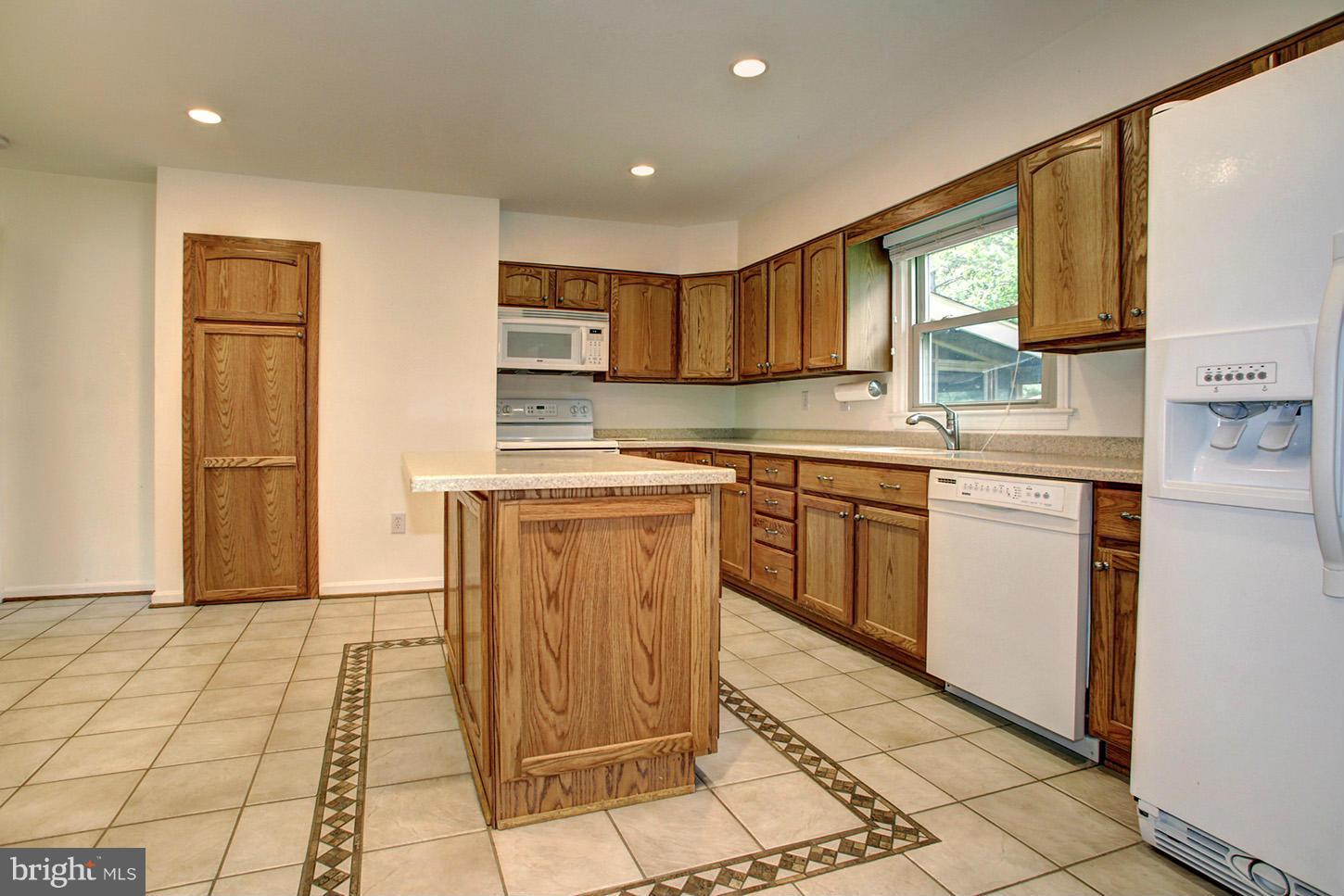 BROOKMEAD - Residential Lease