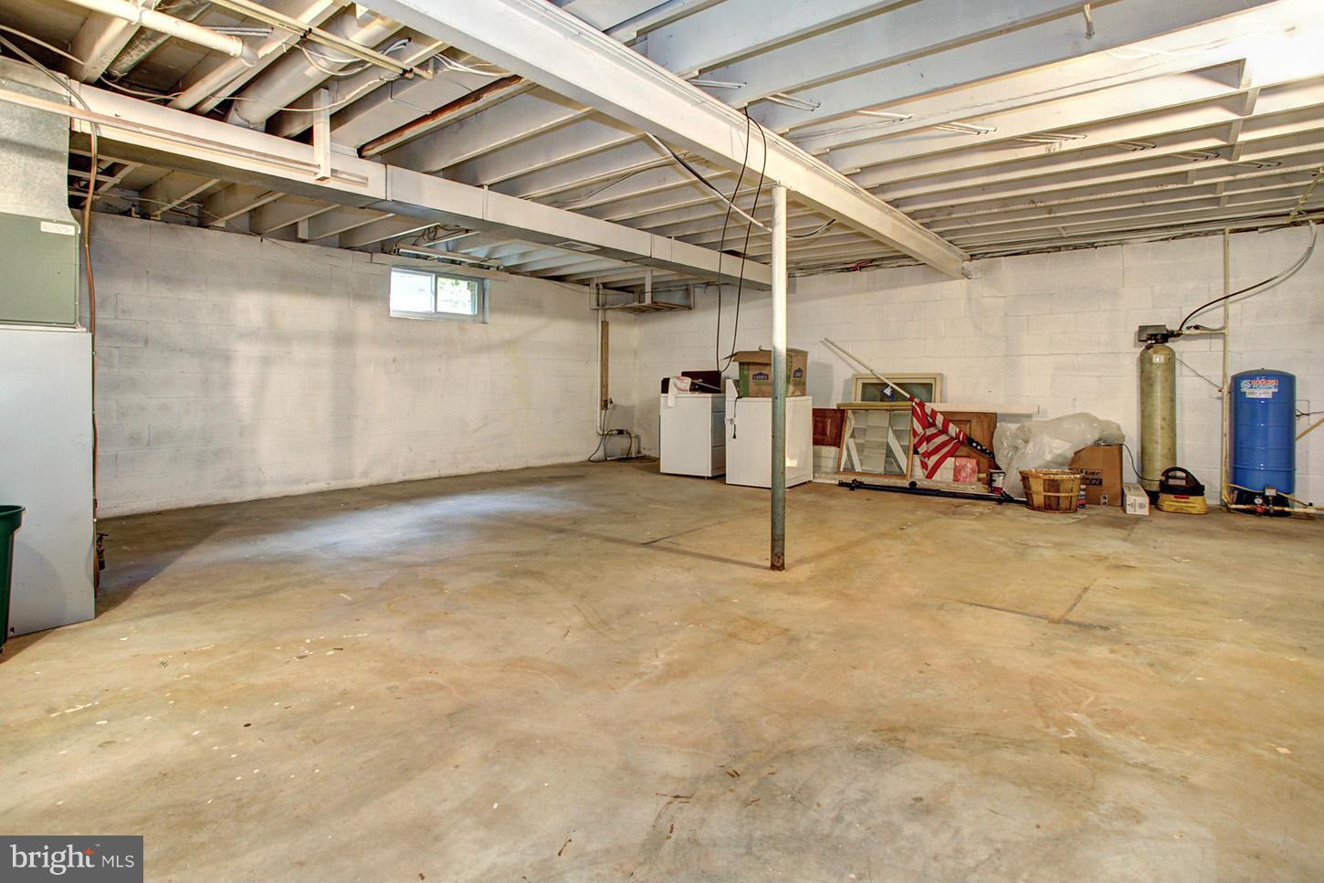 BROOKMEAD - Residential Lease