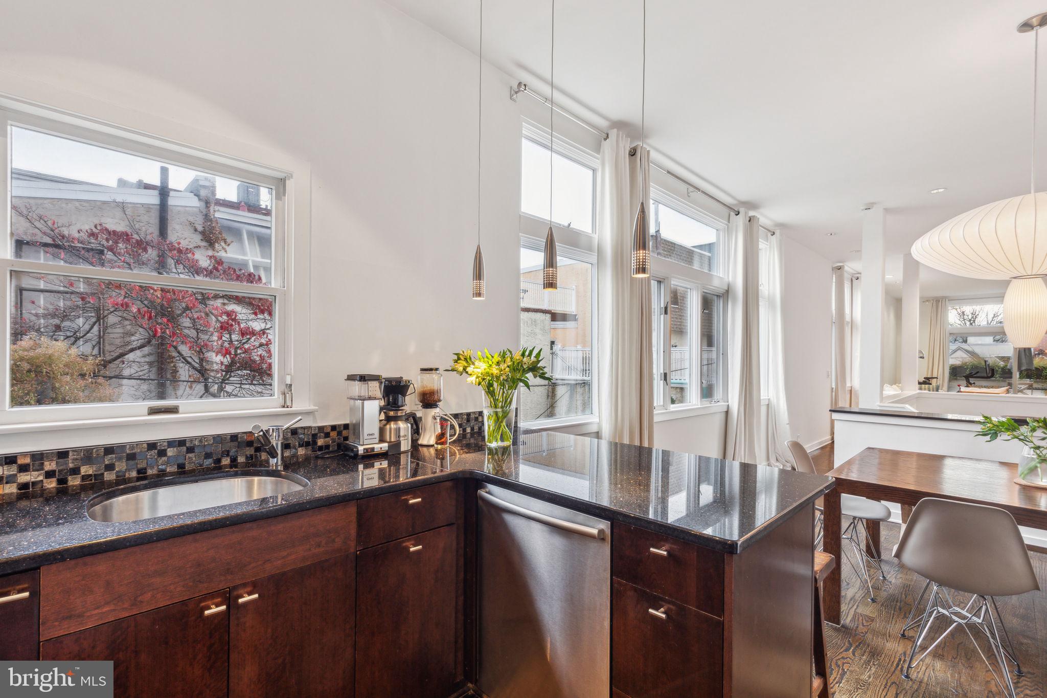 FAIRMOUNT - Residential