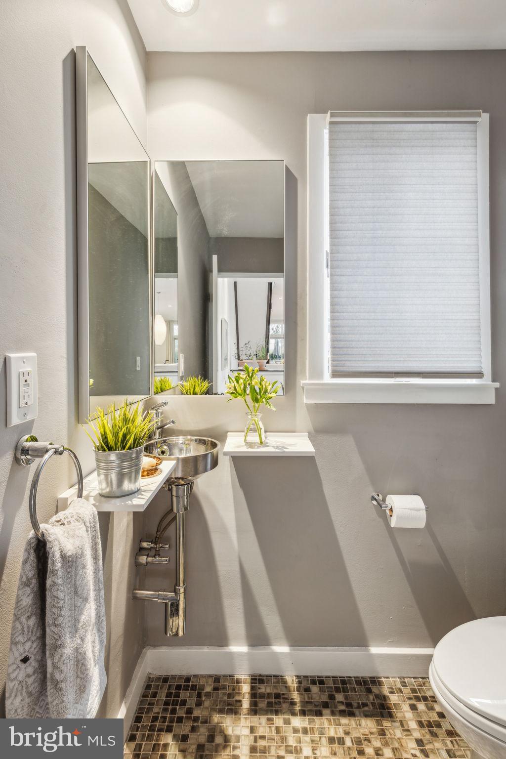 FAIRMOUNT - Residential