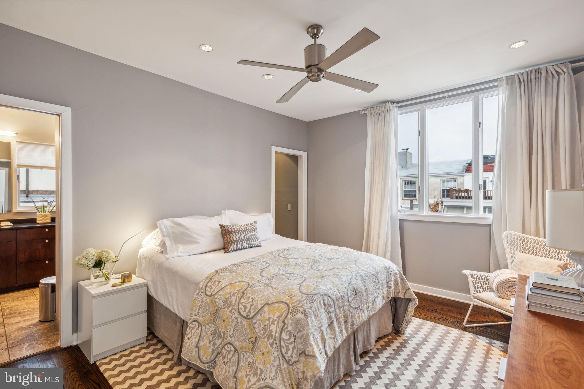 FAIRMOUNT - Residential