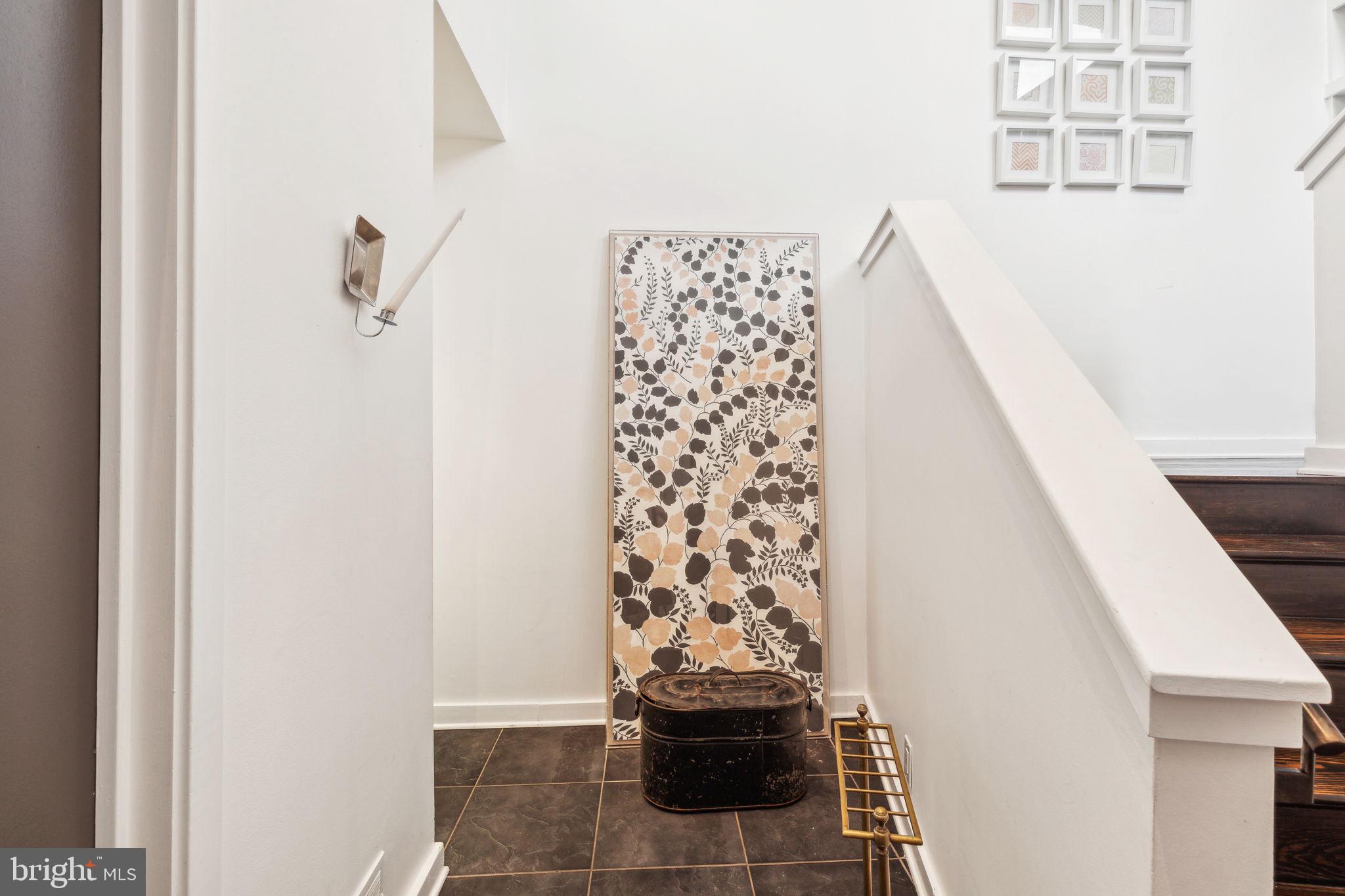 FAIRMOUNT - Residential