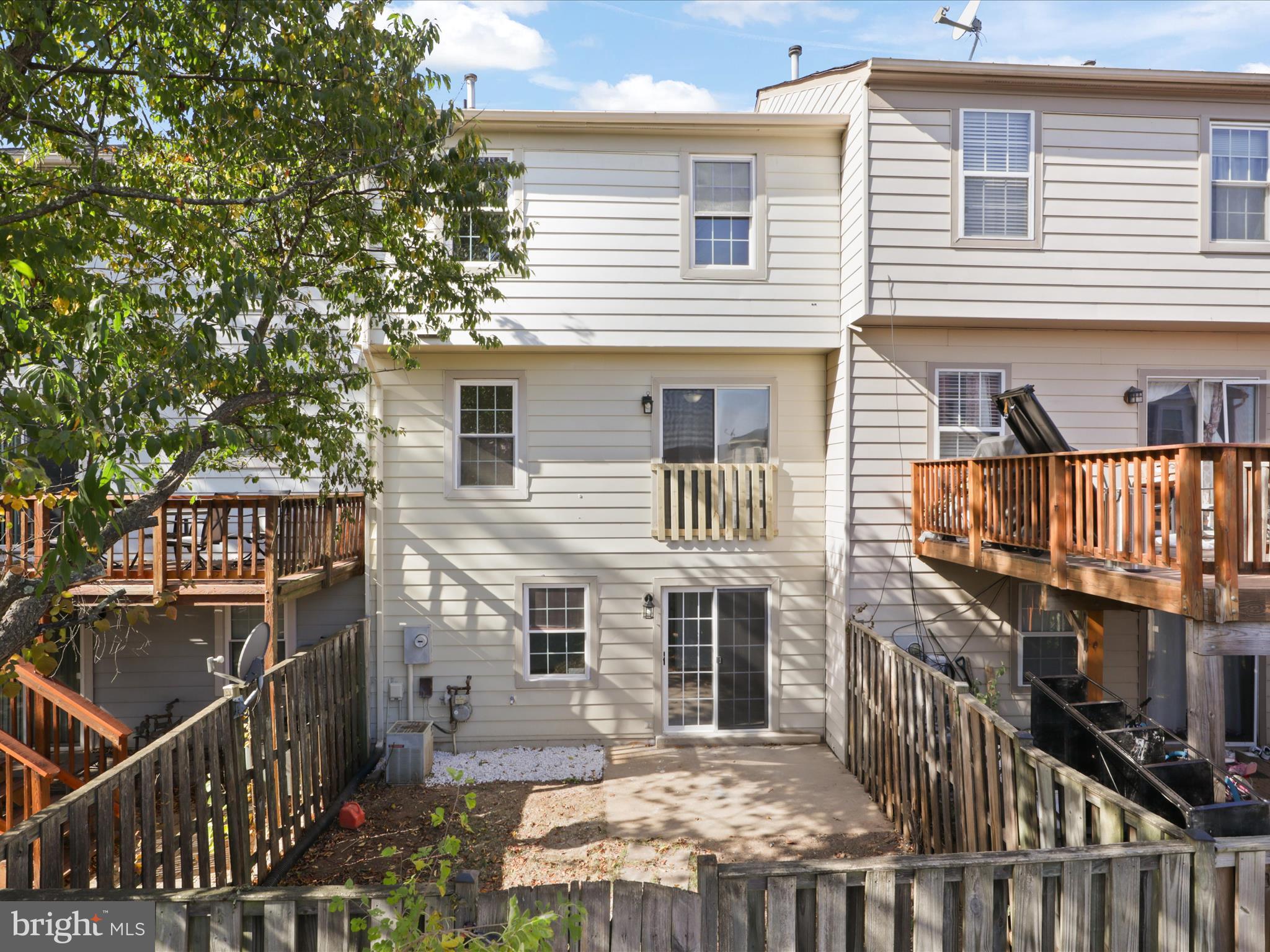 STONEBRIDGE - Residential