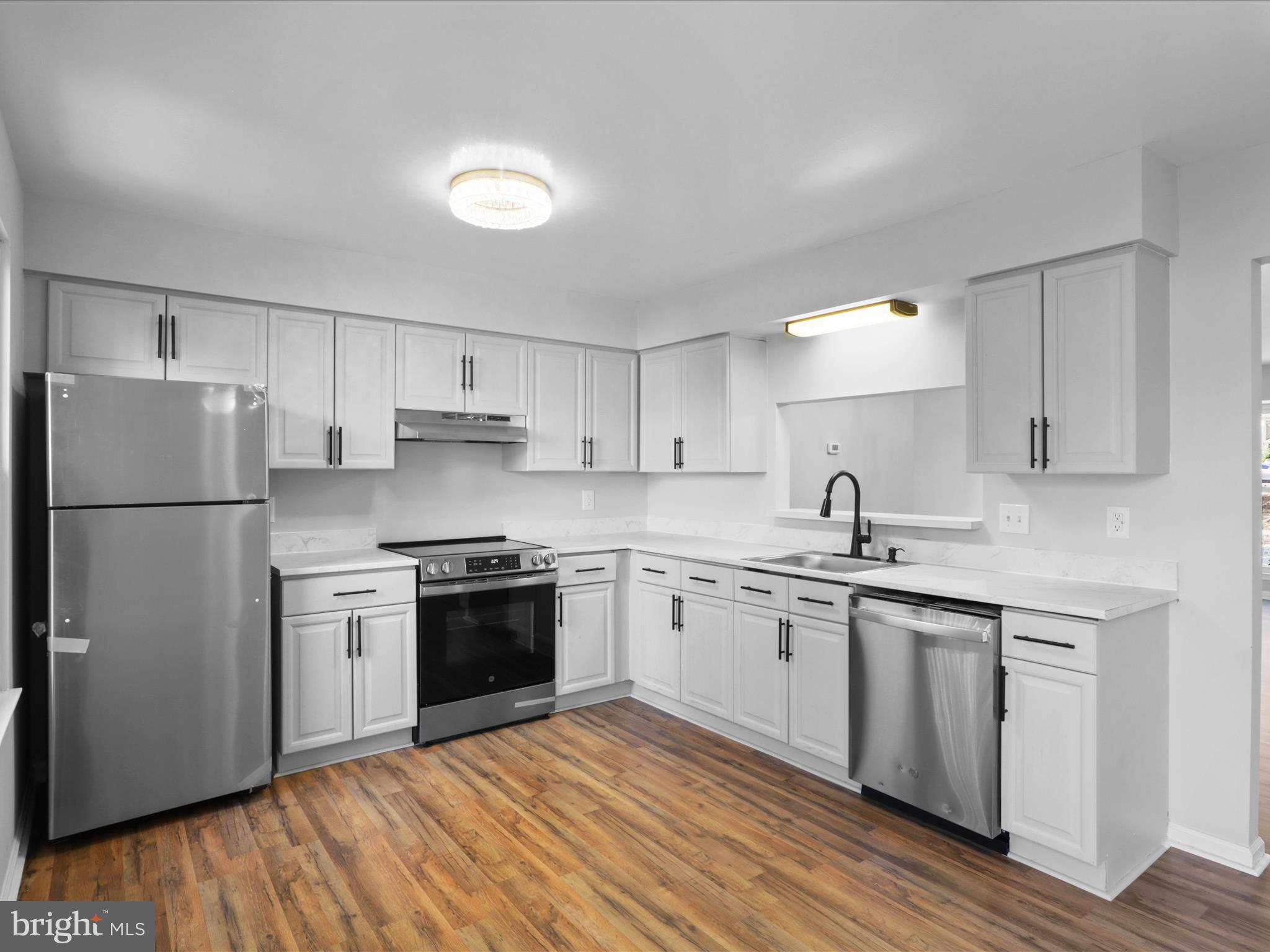 STONEBRIDGE - Residential