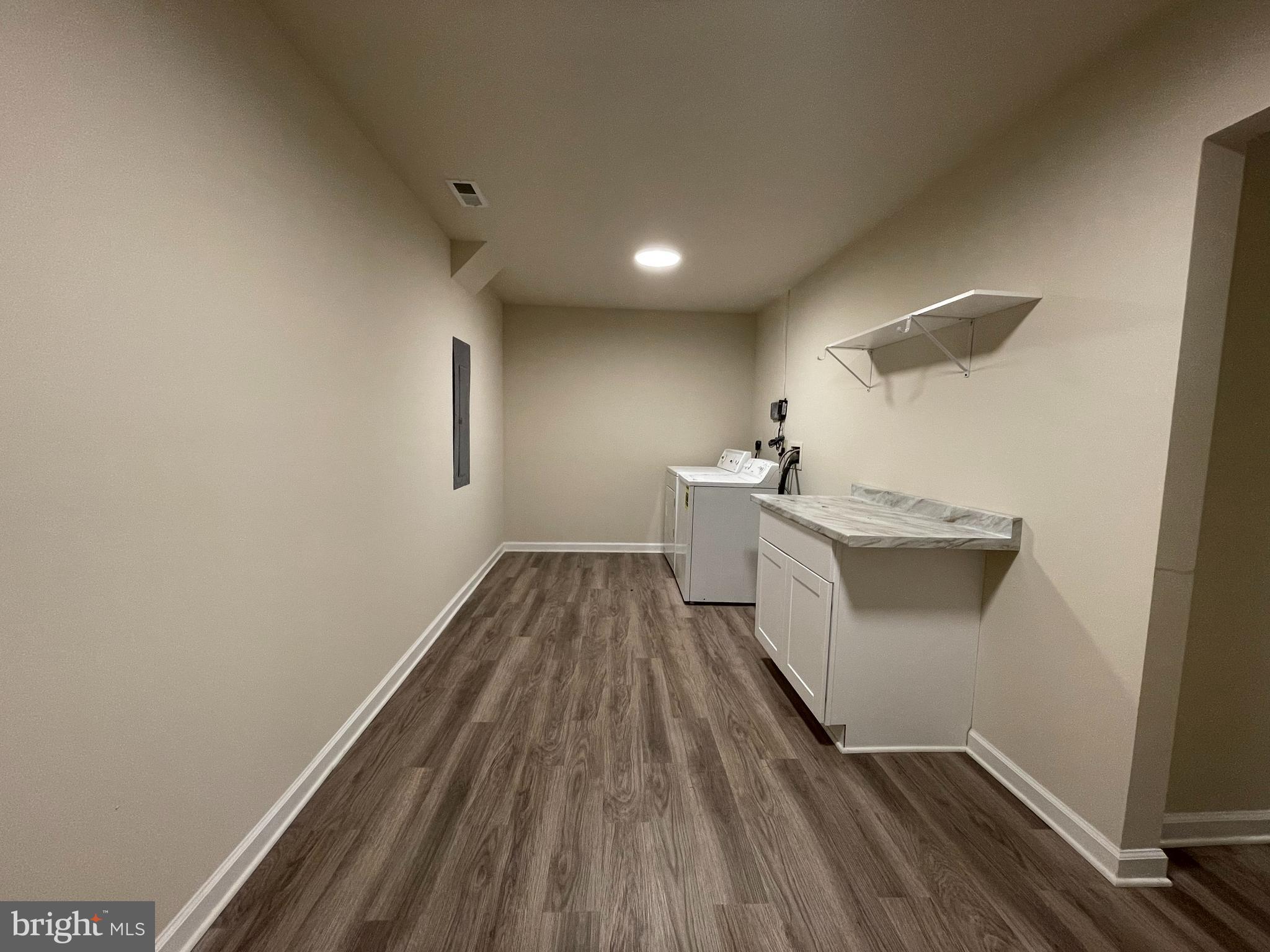 BELLS RUN - Residential Lease