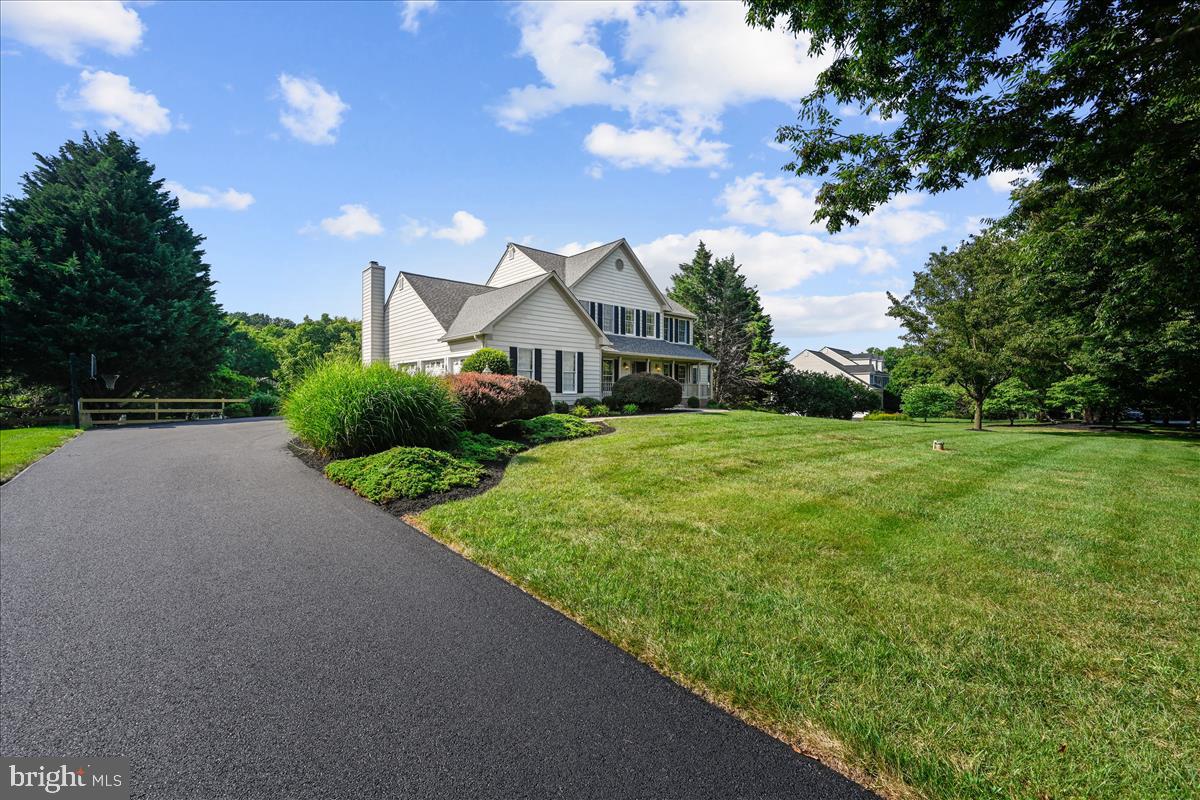 BROOKWOOD FARMS - Residential