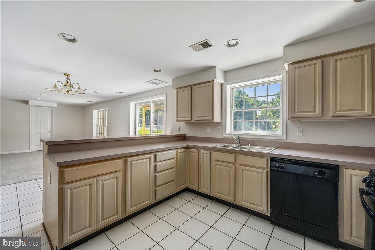 BROOKWOOD FARMS - Residential