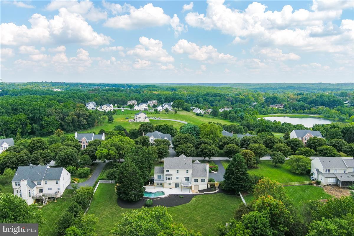 BROOKWOOD FARMS - Residential