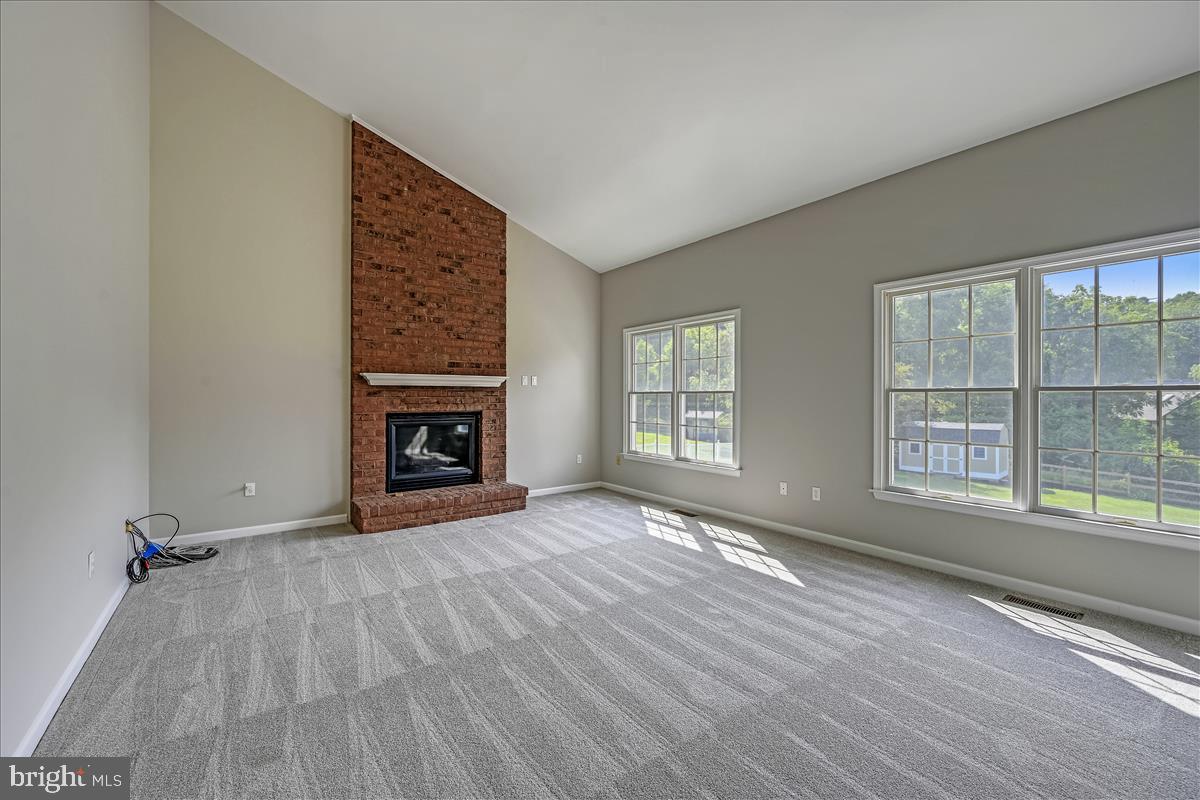 BROOKWOOD FARMS - Residential