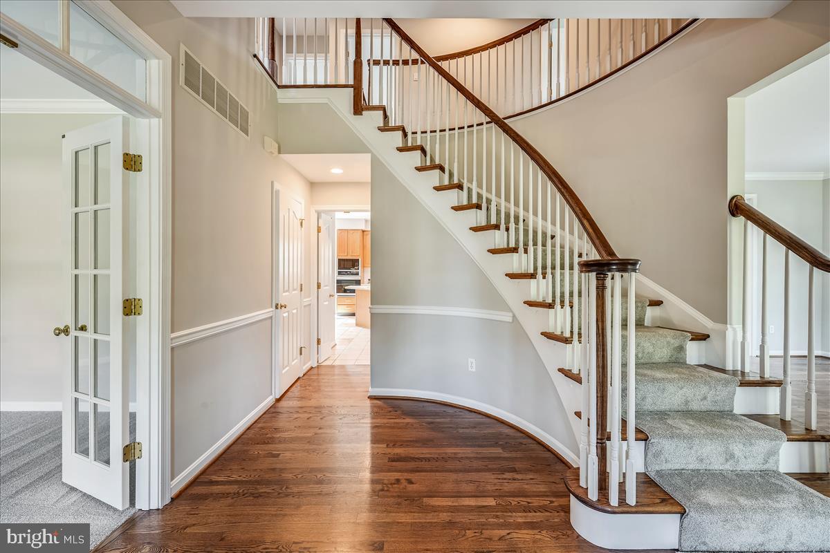 BROOKWOOD FARMS - Residential