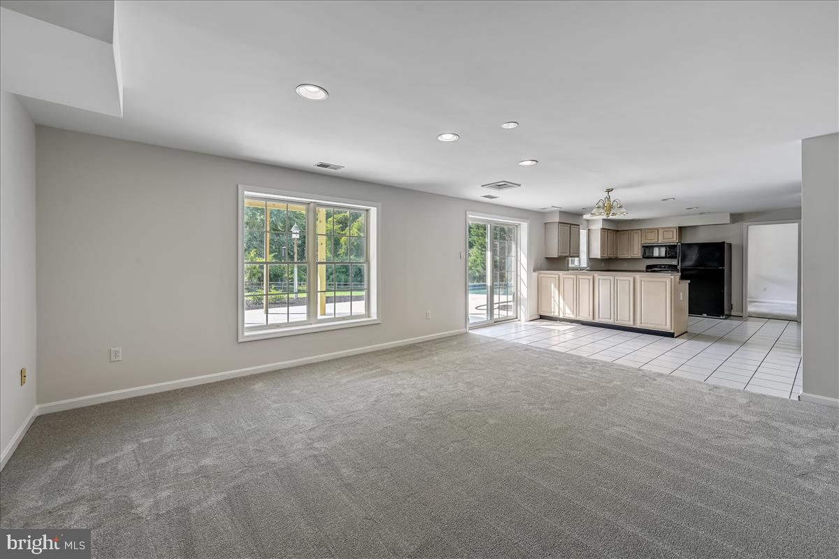 BROOKWOOD FARMS - Residential