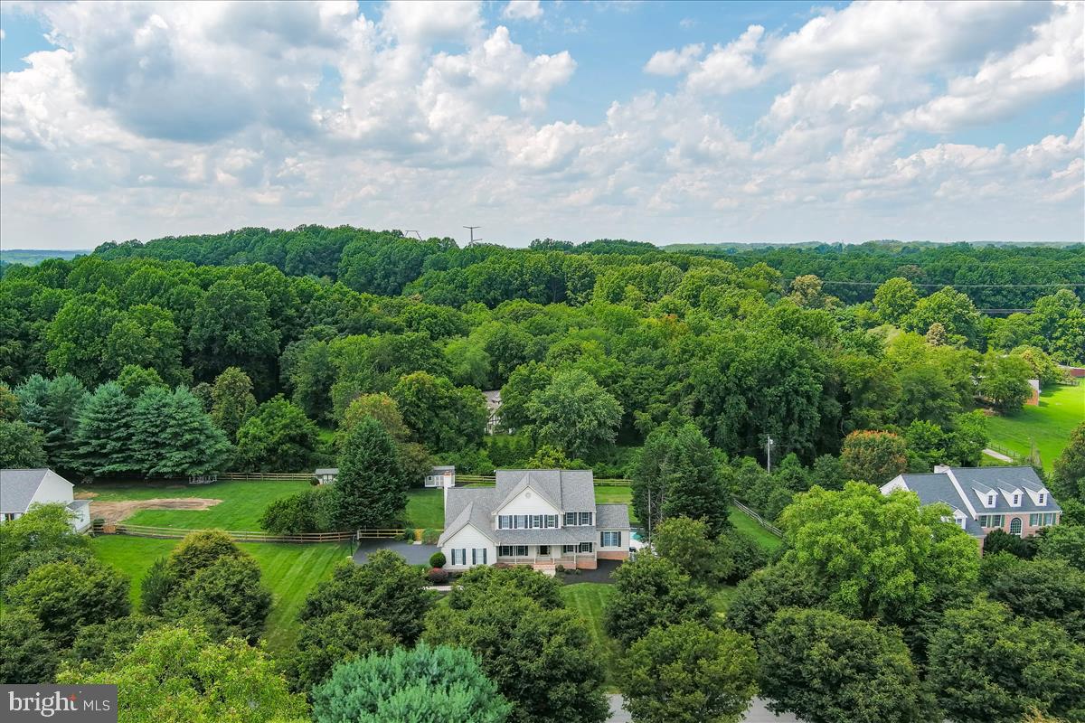 BROOKWOOD FARMS - Residential