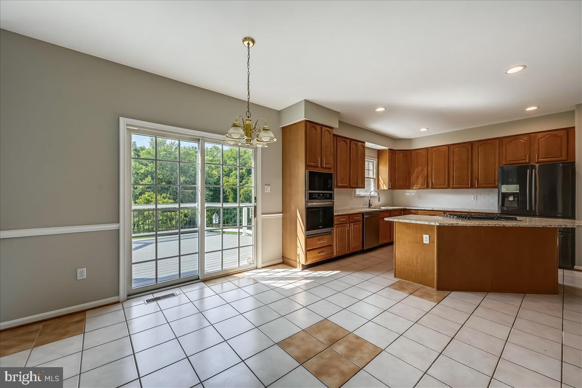 BROOKWOOD FARMS - Residential