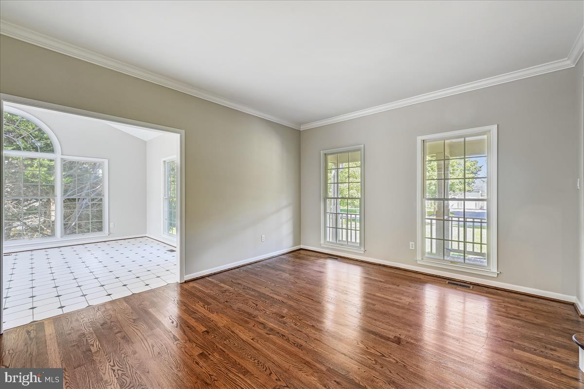 BROOKWOOD FARMS - Residential