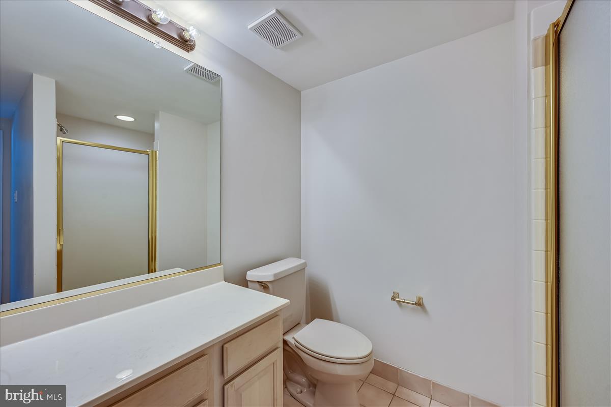 BROOKWOOD FARMS - Residential