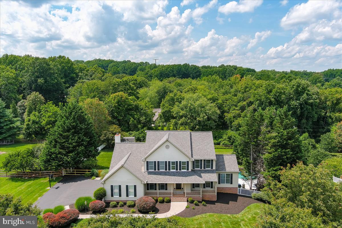 BROOKWOOD FARMS - Residential