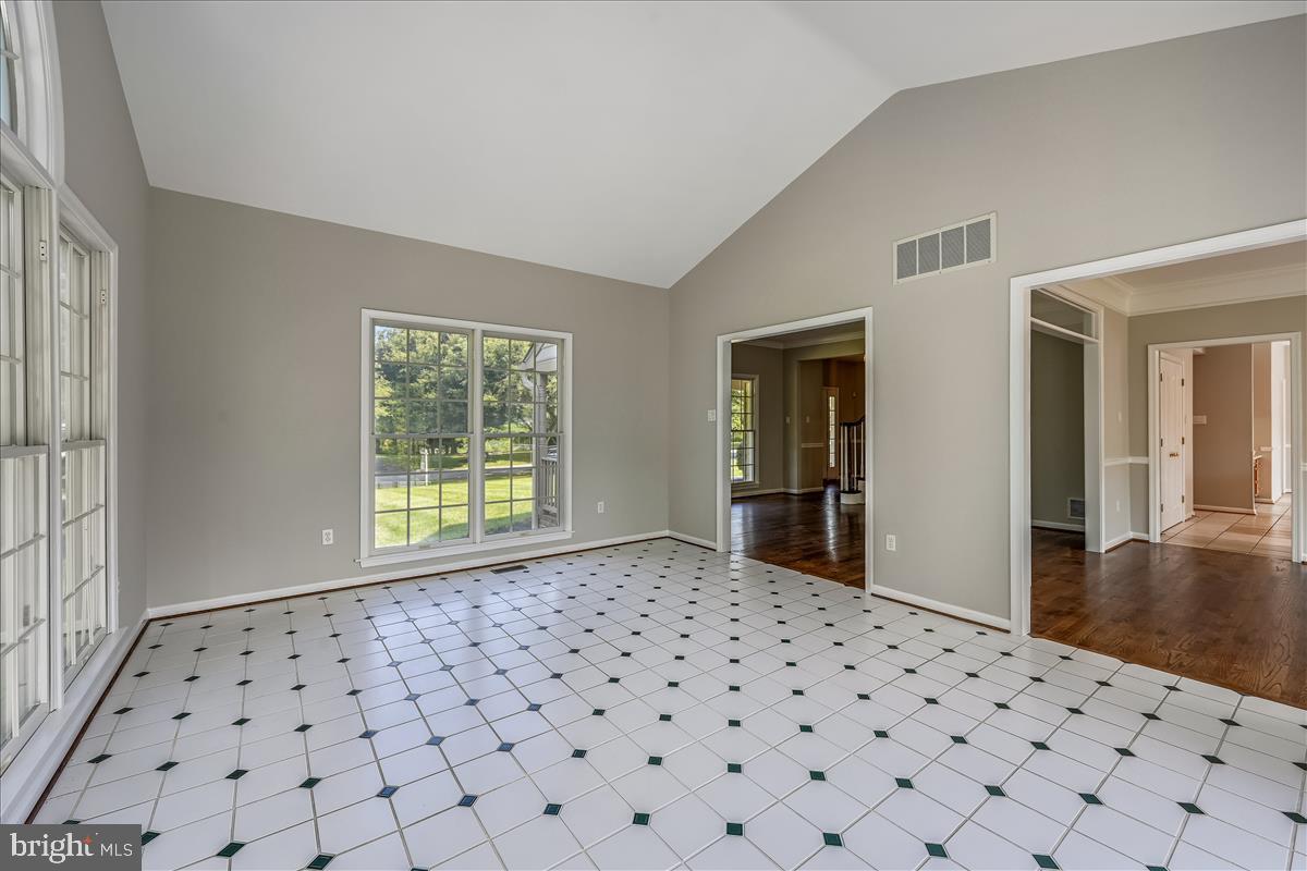 BROOKWOOD FARMS - Residential