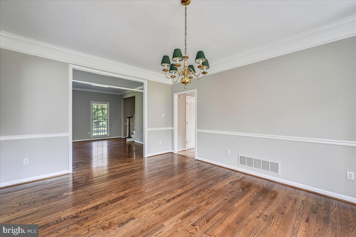 BROOKWOOD FARMS - Residential