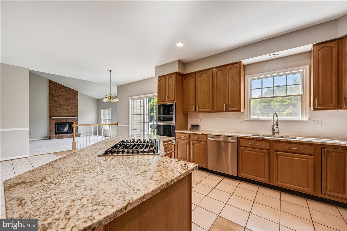 BROOKWOOD FARMS - Residential