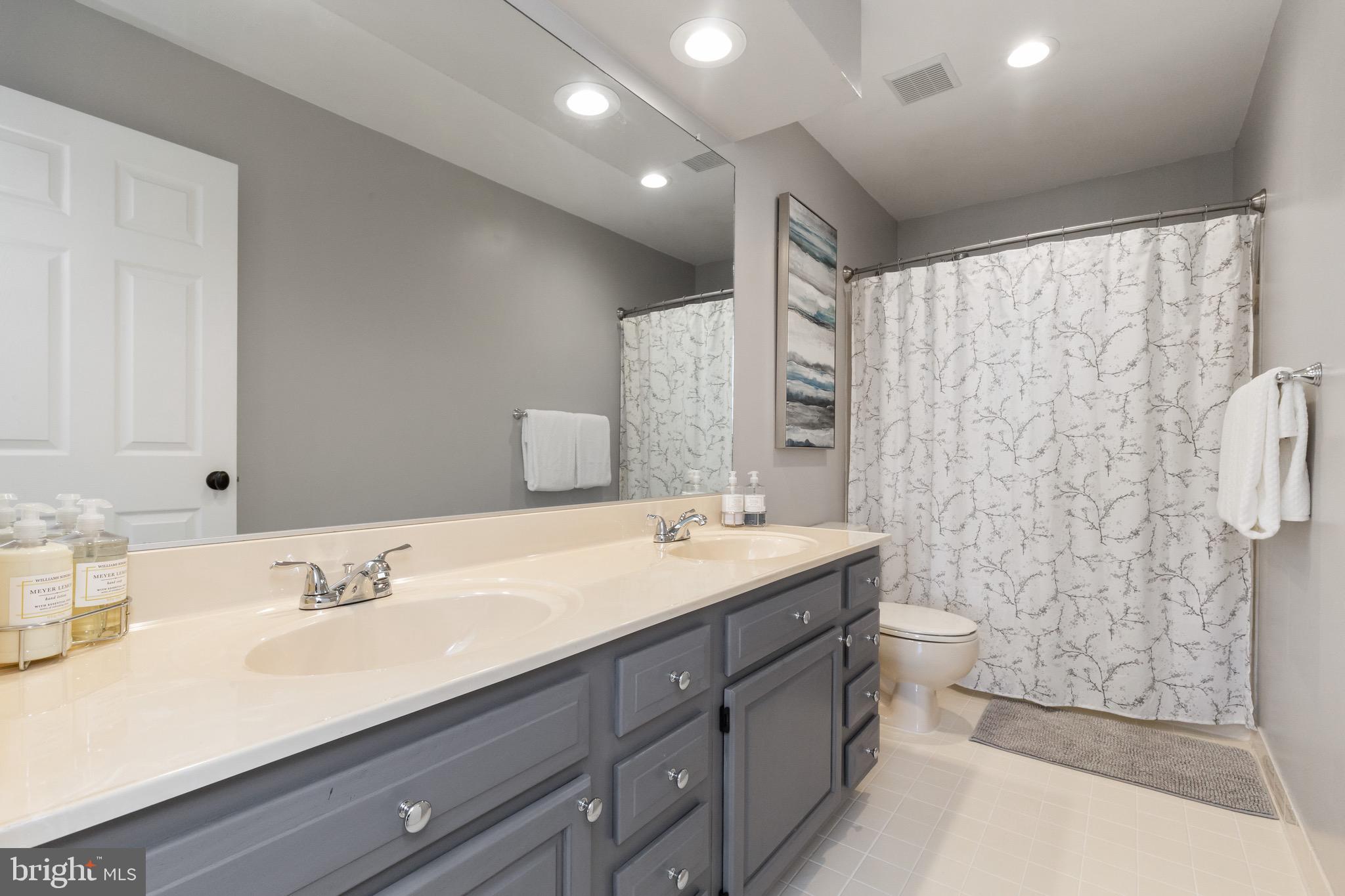 ROCKY RUN - Residential