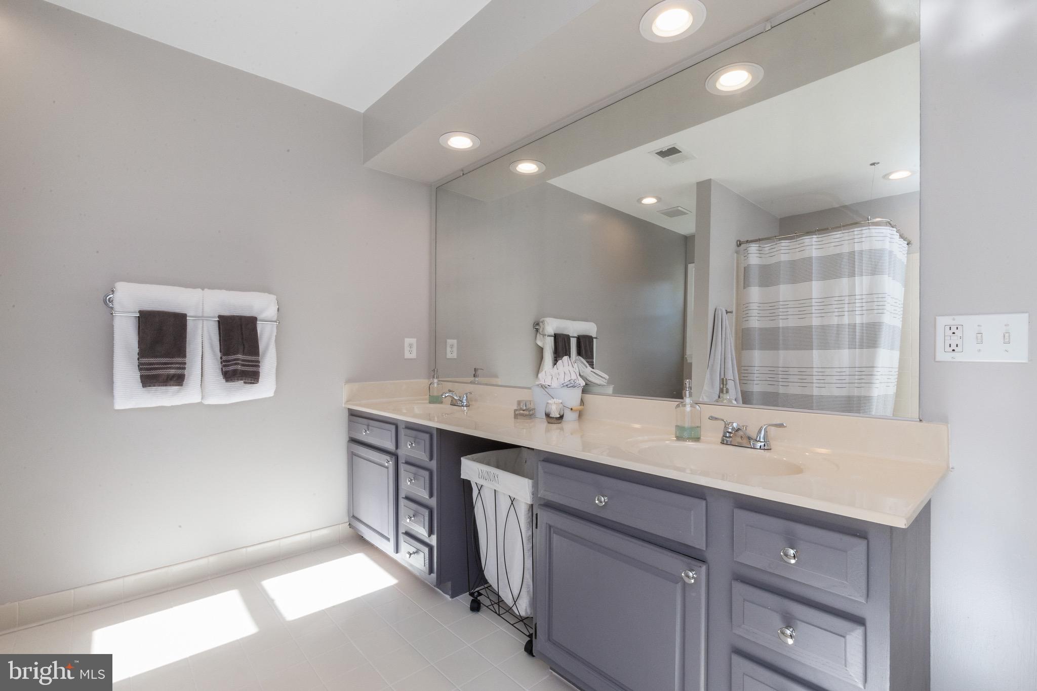 ROCKY RUN - Residential