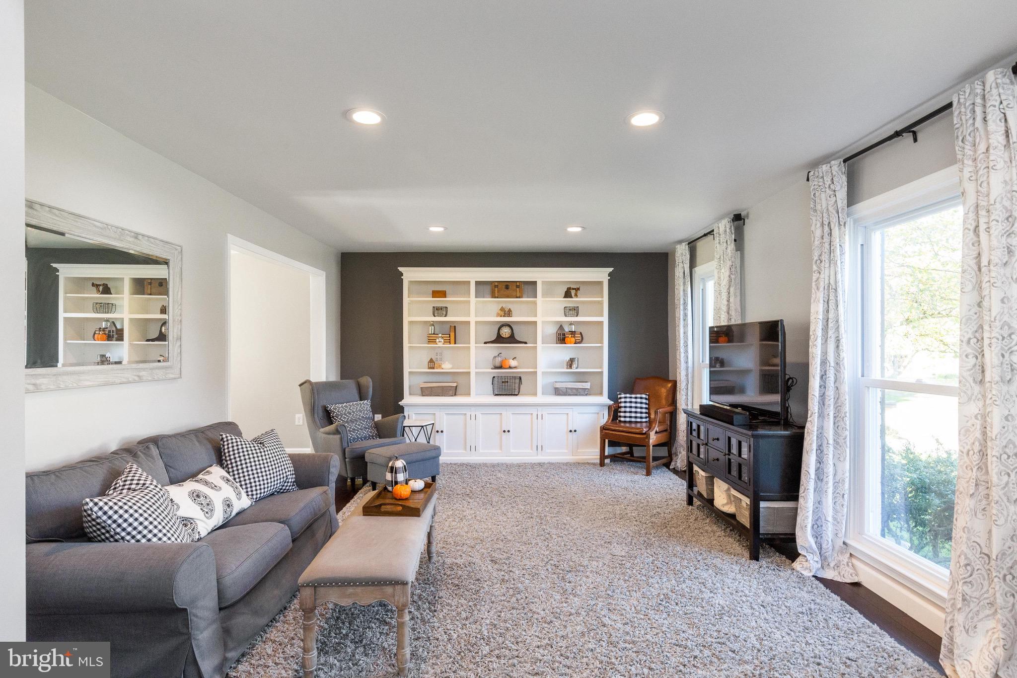 ROCKY RUN - Residential