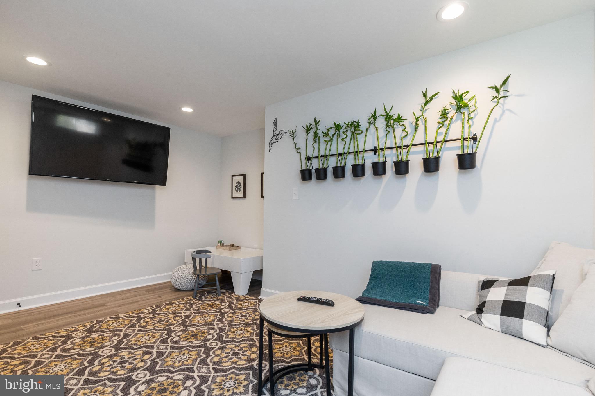 ROCKY RUN - Residential