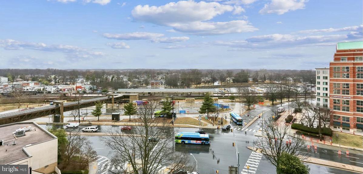 AMERICANA CENTRE - Residential