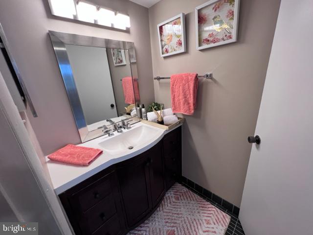 AMERICANA CENTRE - Residential