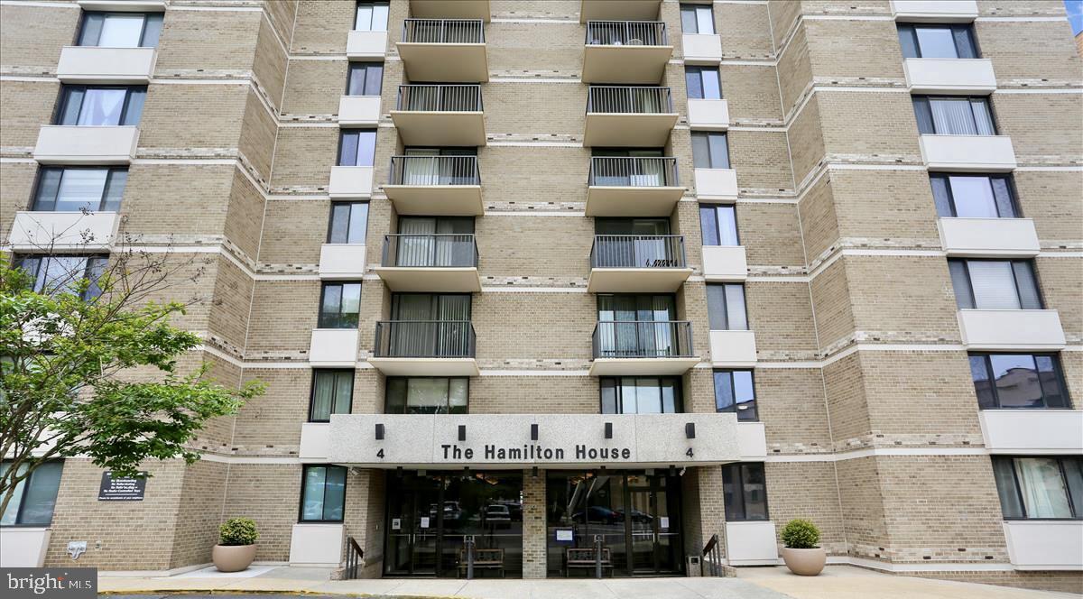 AMERICANA CENTRE - Residential