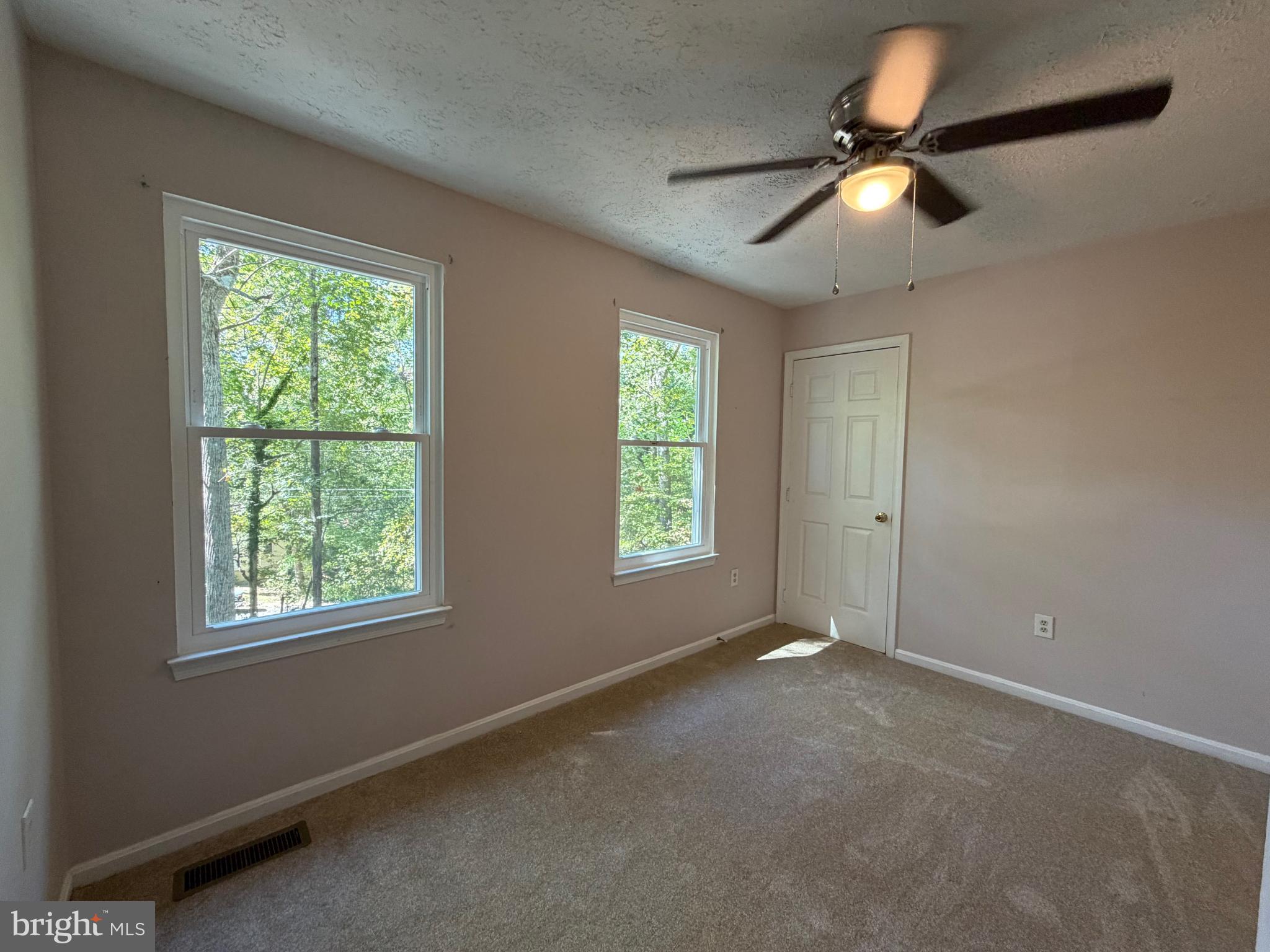 CHESAPEAKE RANCH ESTATES - Residential Lease